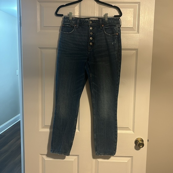 Abercrombie & Fitch Curve Love The skinny high rise Jean, size 6R 28 - Picture 2 of 5